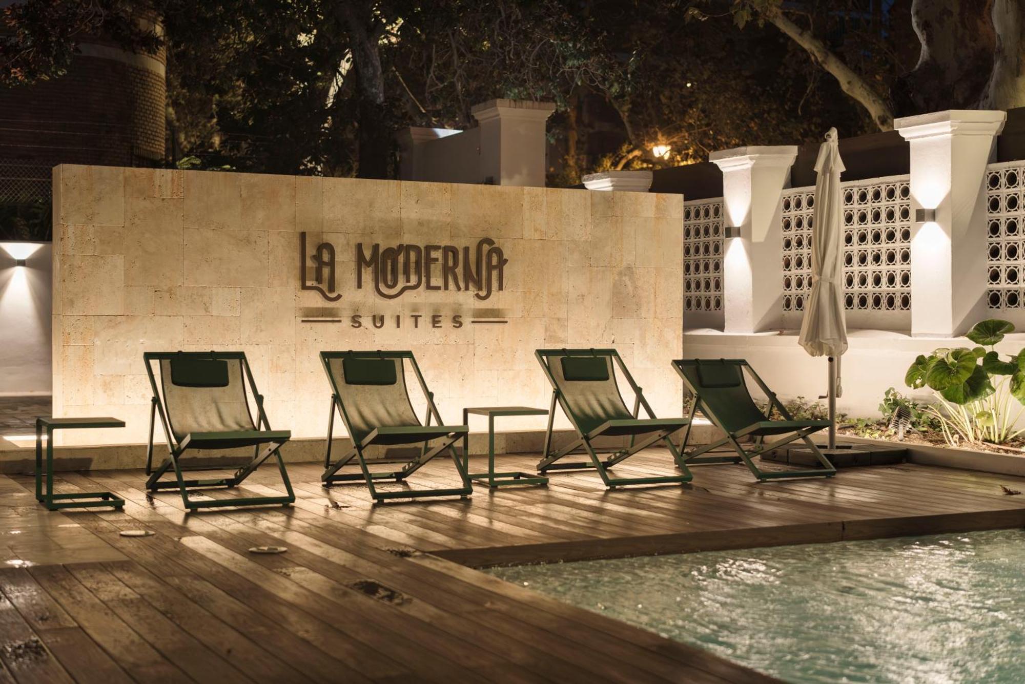 La Moderna Suites Málaga Exterior foto