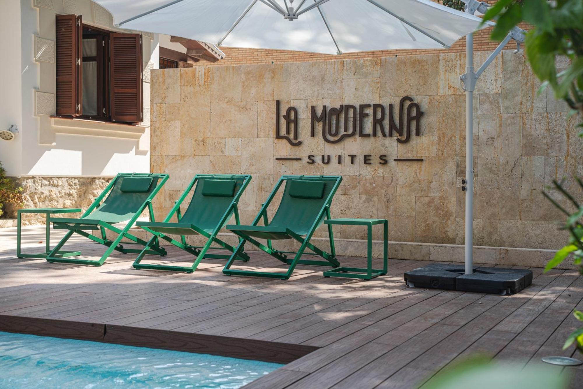 La Moderna Suites Málaga Exterior foto