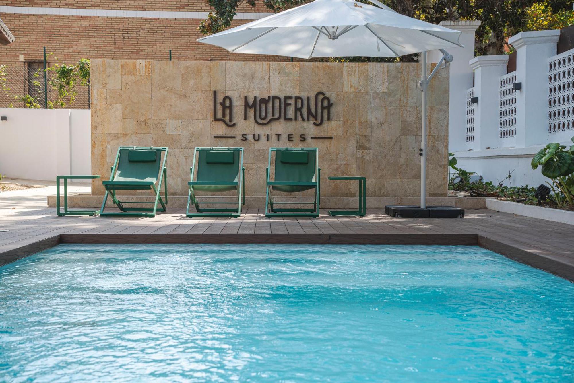 La Moderna Suites Málaga Exterior foto